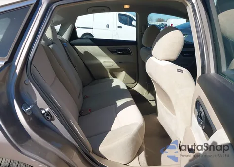 2013 Nissan Altima 2.5 z USA, uszkodzony, nr VIN 1N4AL3AP7DC105881